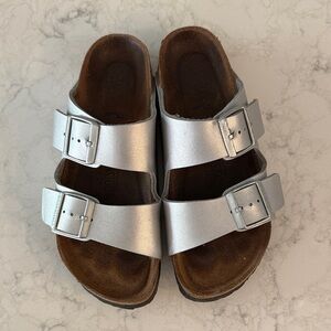 Birkenstock Arizona Women’s Silver Sandal 37 6-6.5